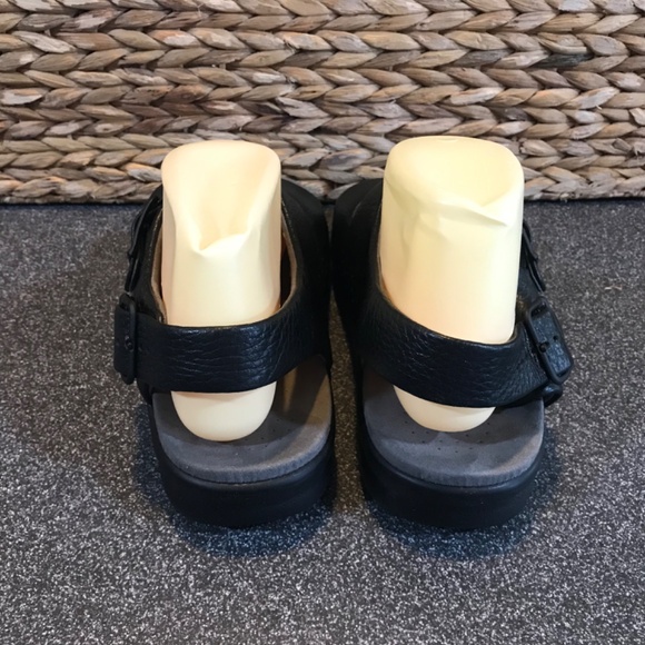 SAS Tripod Comfort Black Relaxed Walking Leather Sandal/ Shoe - Picture 4 of 15